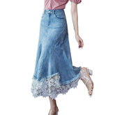 Jeansrock mit Spitzenstickerei